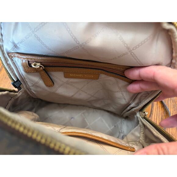 Michael Kors Erin Ladies Brown Signature Faux Leather Backpack Bag - Picture 5 of 10